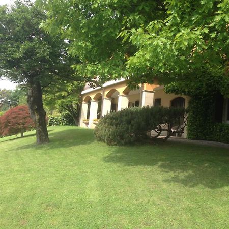 Giuseppe B&B Сарнико Екстериор снимка