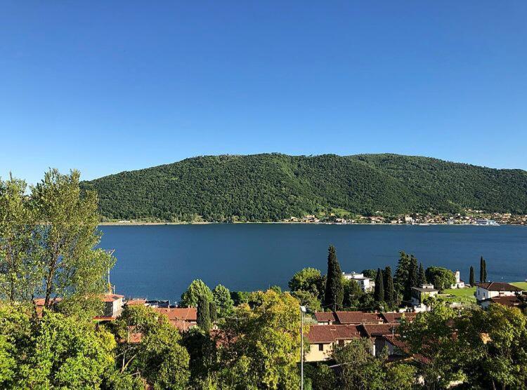 Giuseppe B&B Сарнико Екстериор снимка